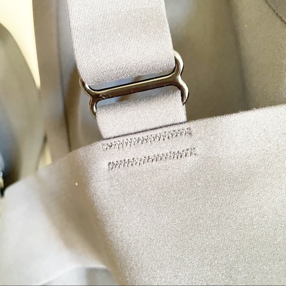 Free People Erin Scuba Deep V Bralette Black S 34 NWT - Picture 8 of 12